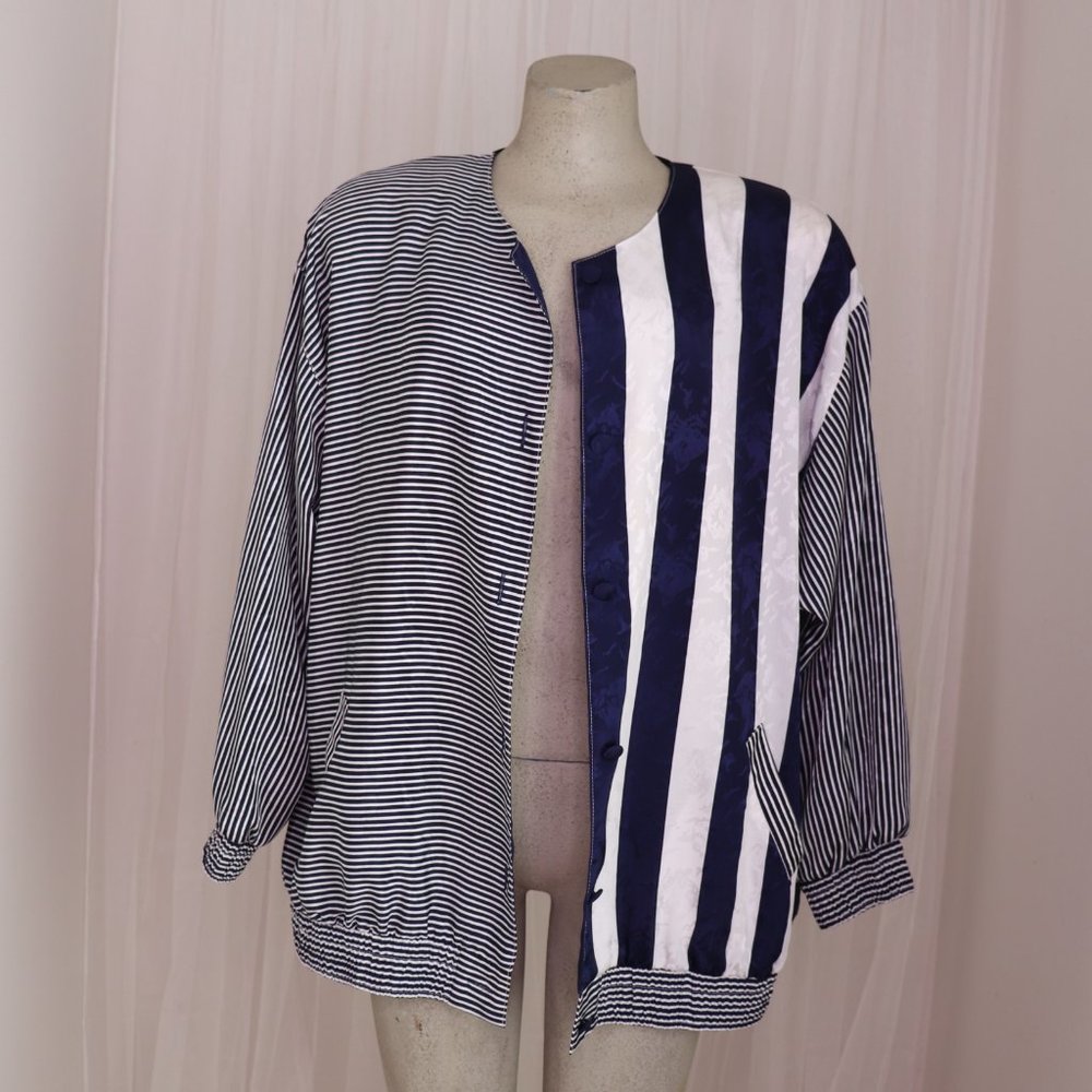 GIVENCHY EN PLUS | Striped Sport Jacket